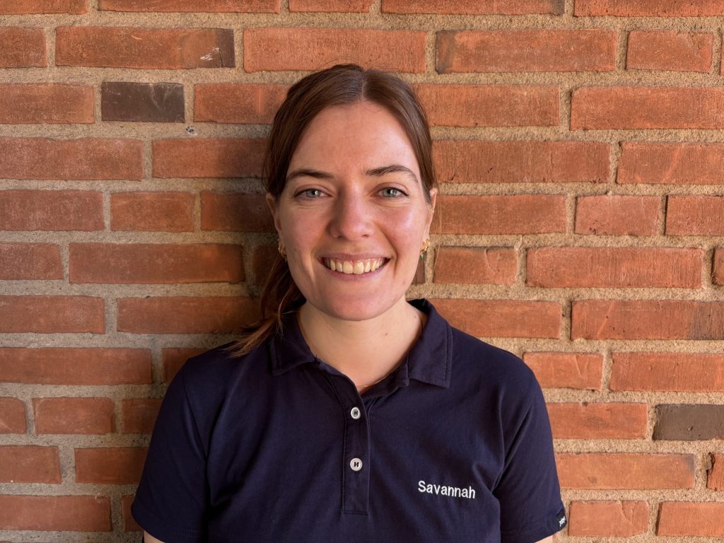  Savannah Duus